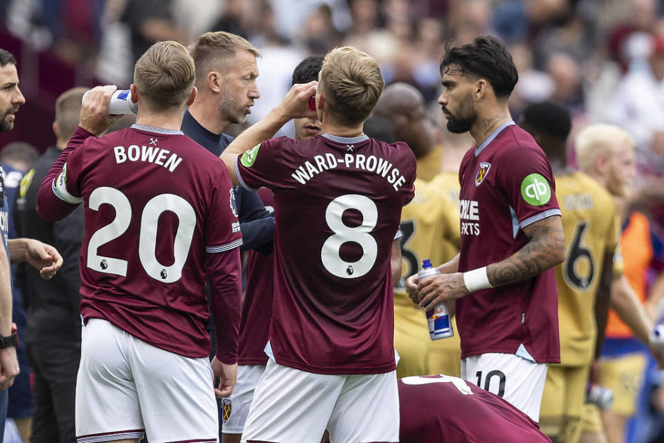 地上足球：梅西带队迈阿密夺冠，球王伟大无需多盐？