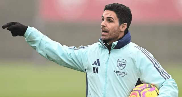 意大利杯尤文2-0乌迪内斯晋级，乔纳森-戴维、洛卡特利建功